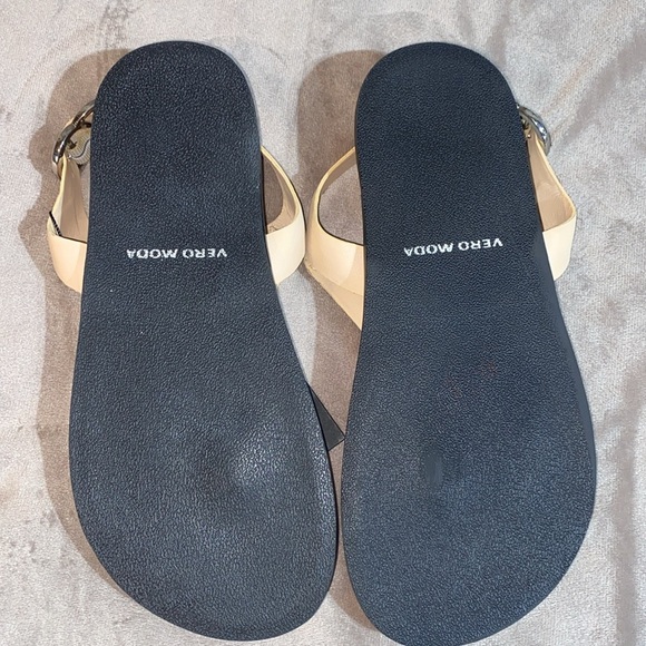 🆕 Vero Moda T-Bar Sandals NAT women’s size 9 - Picture 5 of 8